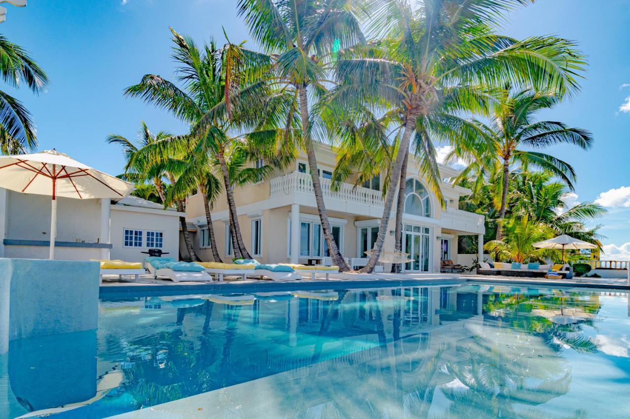 Seaview Oceanfront Villa - With Private Pool Nassau Exterior photo