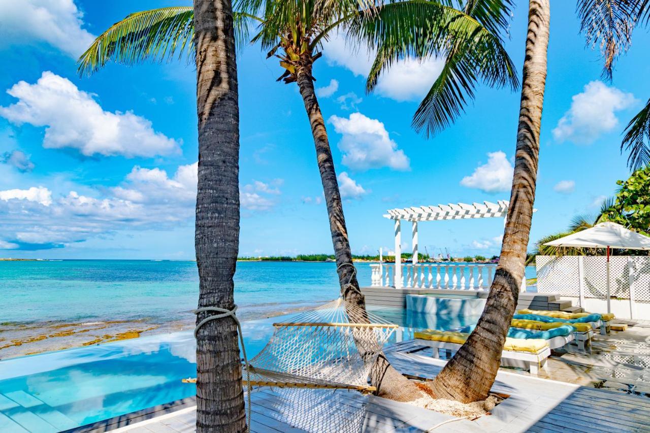 Seaview Oceanfront Villa - With Private Pool Nassau Exterior photo